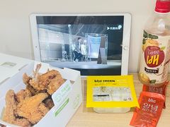 -BHC炸鸡(明洞总店)