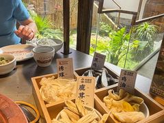 -阿婆情腊排骨火锅·野生菌季(古城旗舰店)