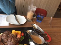 -必胜客(东岳店)