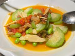 -新荣记(BFC外滩金融中心店)