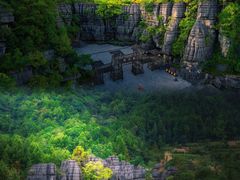 -梭布垭石林景区