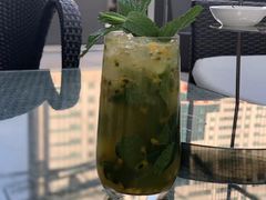 -深圳温德姆至尊酒店·大堂吧·户外花园