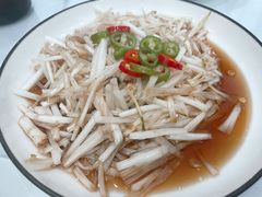 水芹菜炒干丝-小实惠嘉(威海路店)