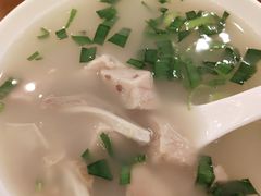 -三两春肚肺汤(崂山路店)
