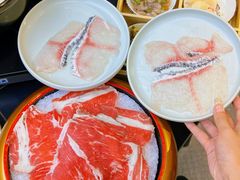 -牛牛和牛海鲜粥底火锅(长虹国际城店)