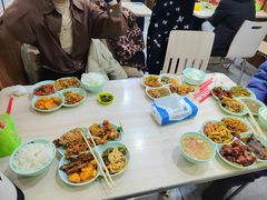 -晓宇盒饭(民安街店)