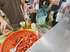 -十二中草莓冰·红豆沙冰屋(十二中店)
