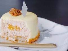 -UNI UNI(环亚凯瑟琳店)