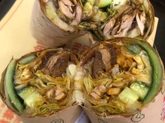 招牌烤鸭卷-特派卷·老北京烤鸭卷(合生汇购物中心店)