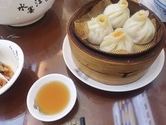 -百年老字号·观振兴蟹黄面·三虾面·苏式面(观前街富仁坊巷店)