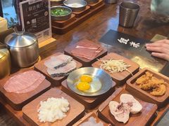 -银米·云南传统过桥米线(双廊黑金冠店)