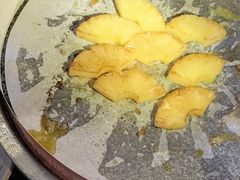 -秦炉烤肉(财富中心店)