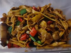 什锦脆笋炒腊肉-毛家饭店(翡翠绿洲商业街店)