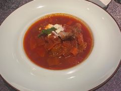 红菜头牛肉清汤-Arpanda阿潘答餐厅(郎园店)