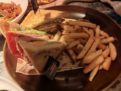 -芭莉与彩虹西餐厅(成都合生汇店)