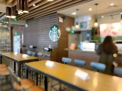 大堂-星巴克臻选(广州高德置地秋广场店)