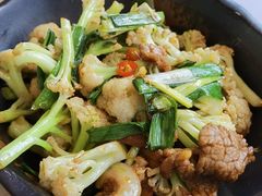 -关东小磨东北菜(上海长风大悦城店)
