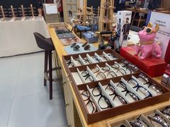 -肆兮眼镜·蔡司·徕卡战略合作店(大坪店)