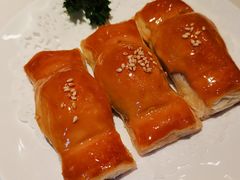 蜜汁叉烧酥-利苑酒家(华熙国际店)