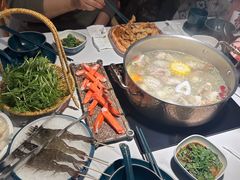 -椰子湾·海南火锅·糟粕醋·椰子鸡(正大广场店)