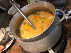 冬阴功-大头虾越式风味餐厅(光明广场店)