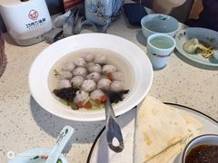 -巧克力渔家.小船海鲜胶东菜(万平口店)