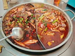 鸳鸯锅-胖娃古镇鸡杂(磁器口总店)