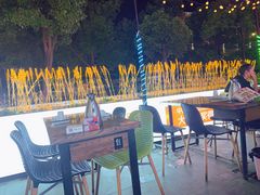 -龙巢盱眙龙虾·鸡煲·烧烤宵夜(坪洲店)