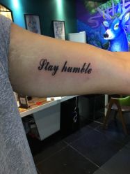 点击看大图 -刺客纹画纹身·洗纹身·穿孔饰品