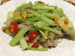 芹菜鹅肠-乡亲鹅肉城(昆山店)
