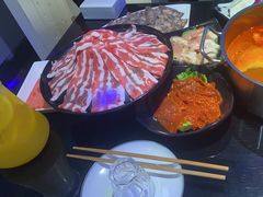 -唯爱KTV聚会餐厅(仙林东城汇店)