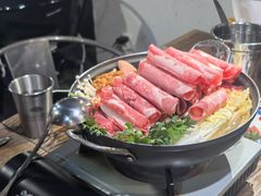 -MI WU FACTORY米屋美食工厂餐厅(绿地店)