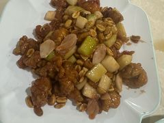 -YI PIN JU 一品居中餐厅 中国超市
