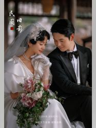 -雪中彩影婚纱摄影·微光艺术中心