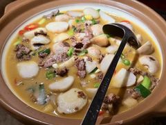 -头上红煨盐鸡·非遗院子餐厅