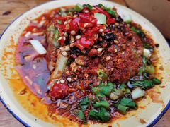 -拈签一笑黄牛肉辣卤串串