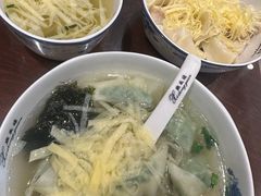 荠菜大馄饨-熙盛源(凤凰街店)