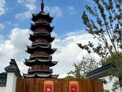 -龙华寺