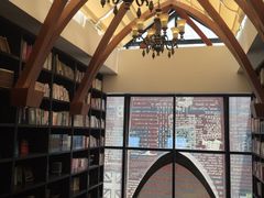 -钟书阁(松江泰晤士小镇店)