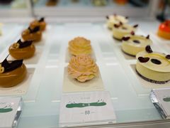 -潮一不贰·法式甜品·生日蛋糕·西式简餐(外滩店)