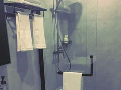 -南苑e家酒店(江北恒一广场洪塘中路地铁站店)