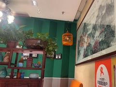 -江城小馆陕南妈妈菜·全球旅行餐厅(钟楼店)