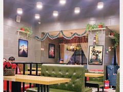 大堂-愉肴麻辣香锅(中山路店)