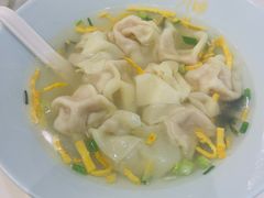 鸡汁小馄饨-光明邨大酒家(淮海路店)