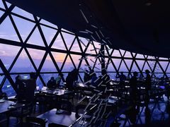 -东方明珠·空中旋转餐厅