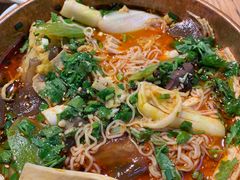 -成都你六姐·牛肉冒菜(城市集市合生汇店)