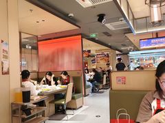 -海底捞火锅(宝龙广场夜宵主题店)