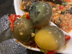 杭椒小皮蛋-湘肠香火锅店(团结湖店)