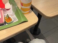 -麦当劳(轻轨曹杨路店)