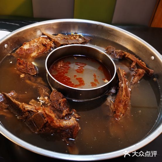 高师傅大骨头自助(焦峪路总店)